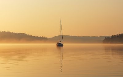 Świadome planowanie aktywności na wodzie i odpowiedzialne przygotowanie do rejsów